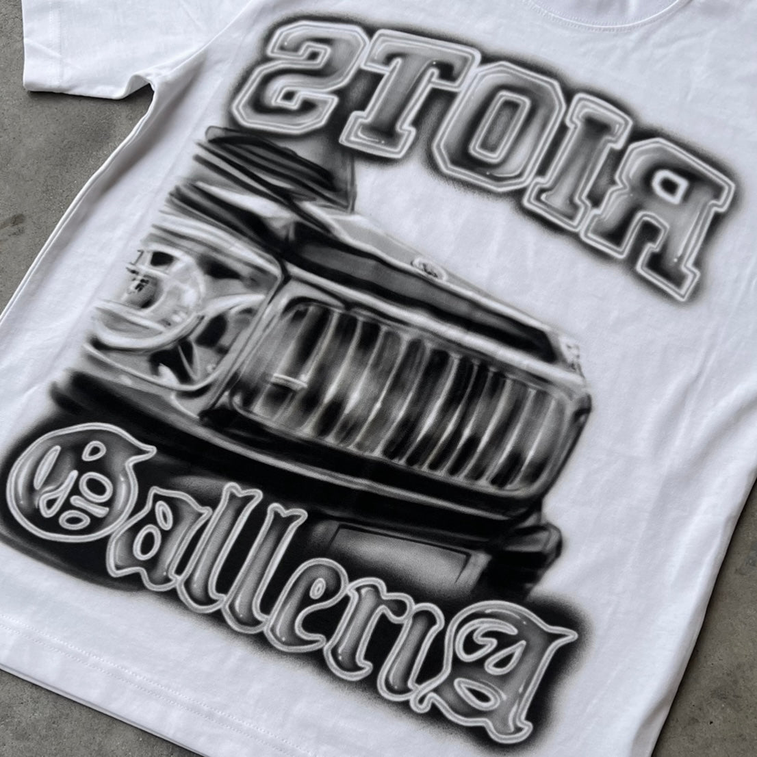 GALLERIA AIRBRUSHED TEE